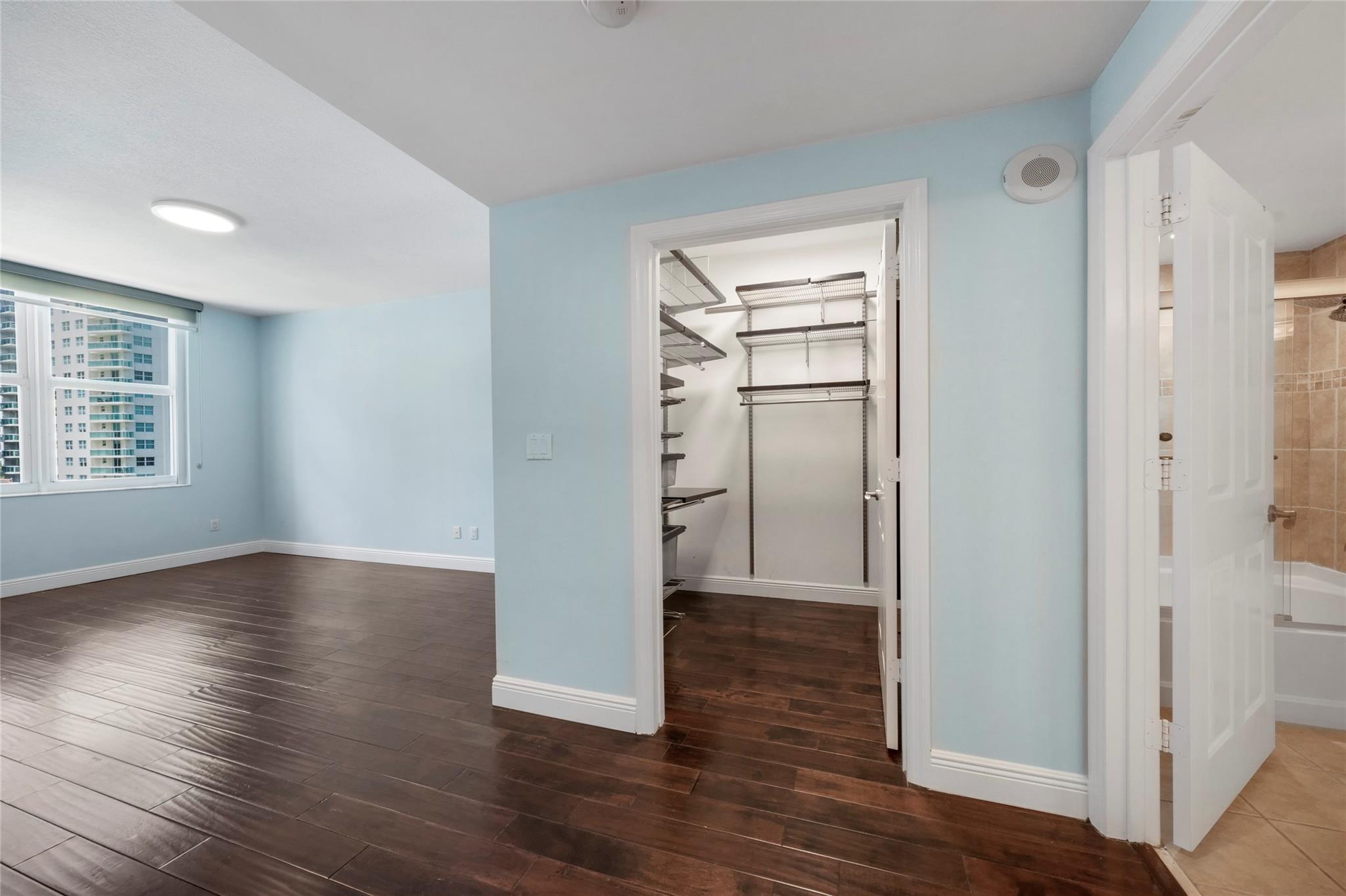 511 Se 5th Ave 1116 Property Photo 23