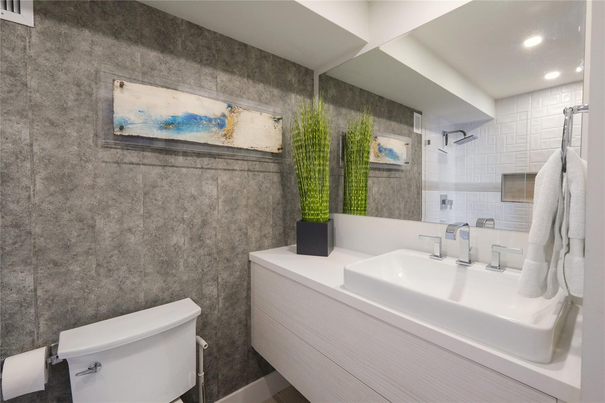 1 Las Olas Circle 503 Property Photo 13