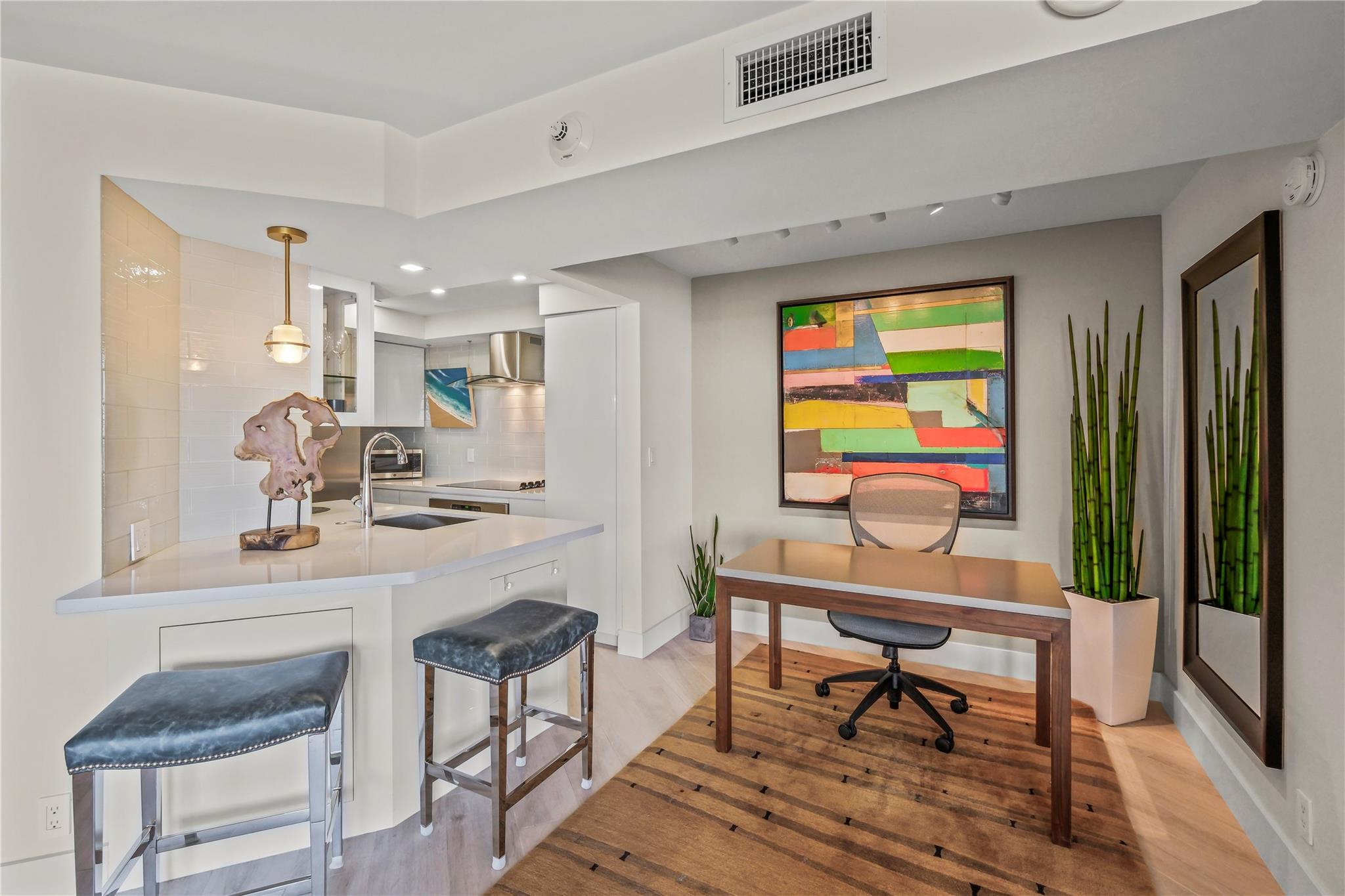 1 Las Olas Circle 503 Property Photo 18