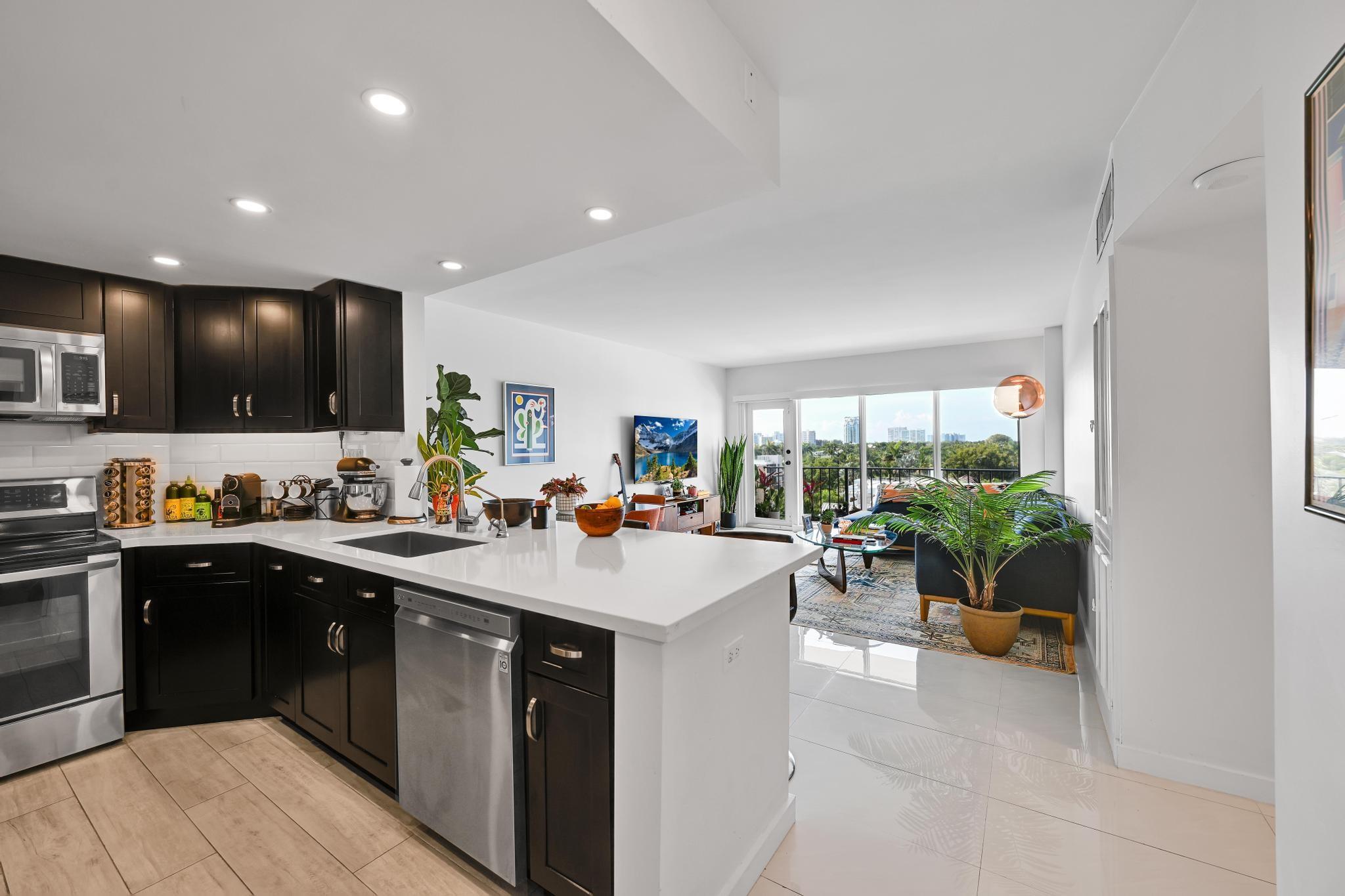 2500 E Las Olas Blvd 603 Property Photo 8