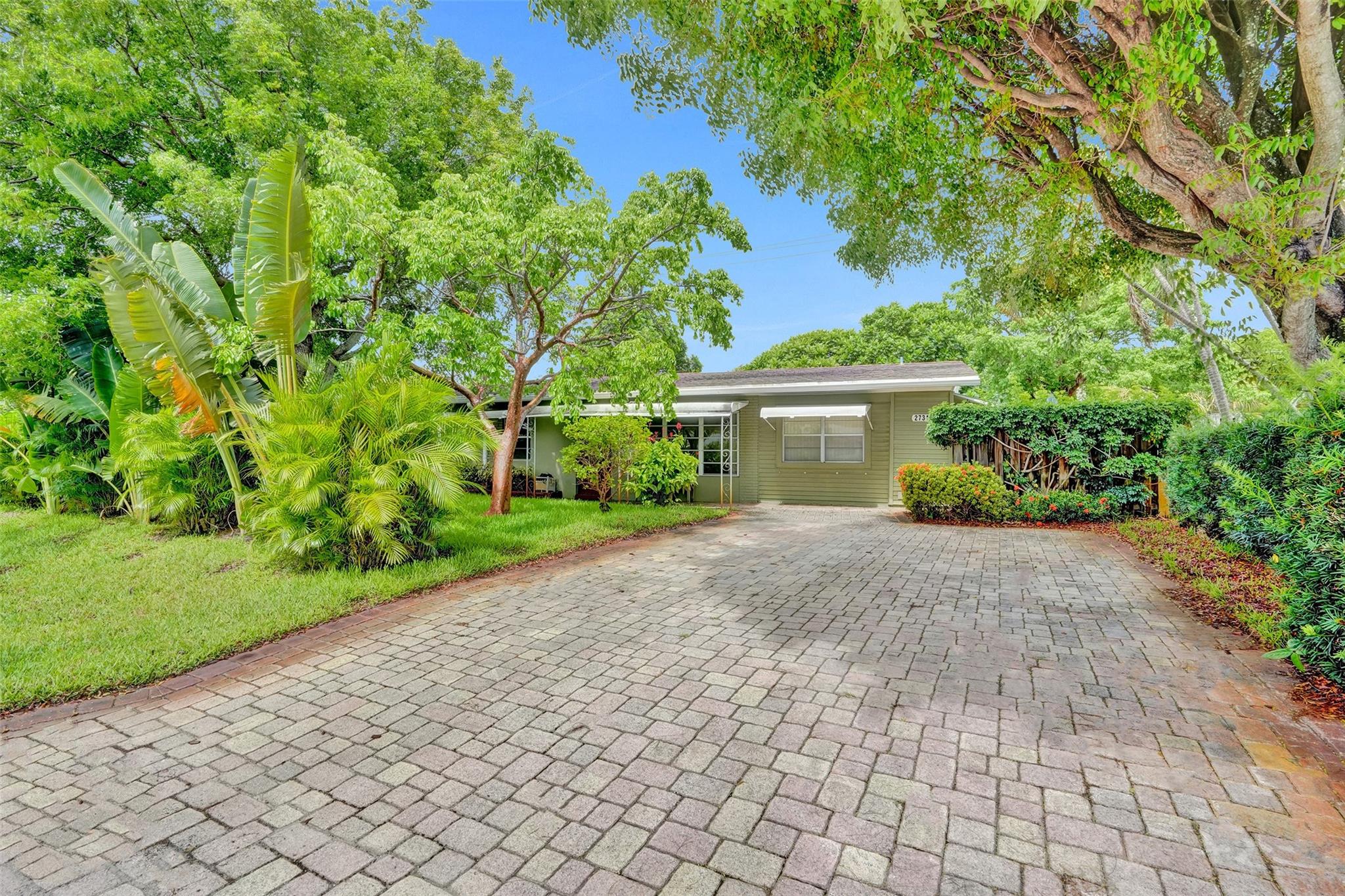 2731 Ne 9th Ave Property Photo 1