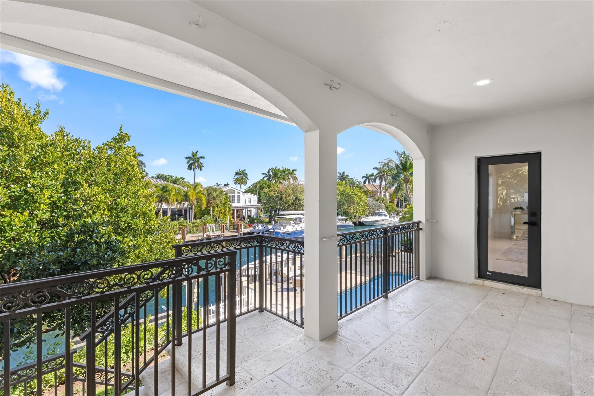 620 Coral Way Property Photo 39