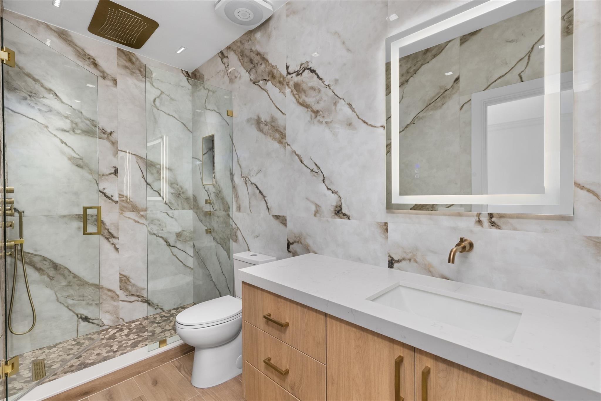 620 Coral Way Property Photo 47