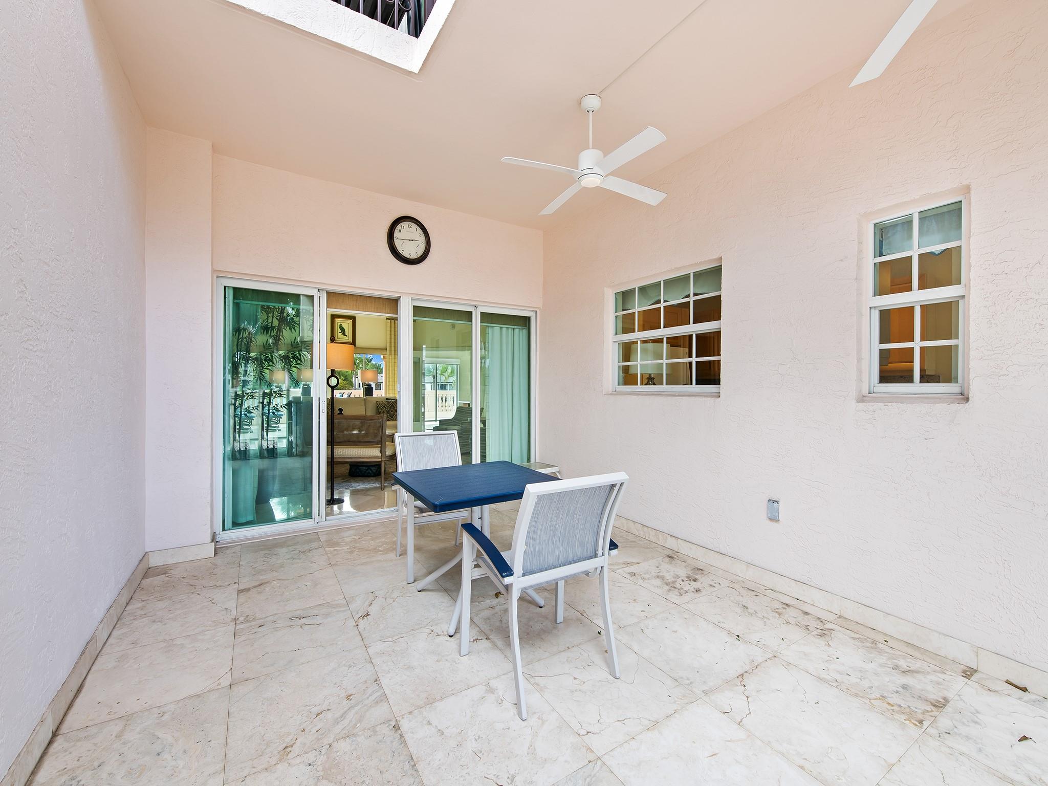 25 Hendricks Isle 203 Property Photo 17