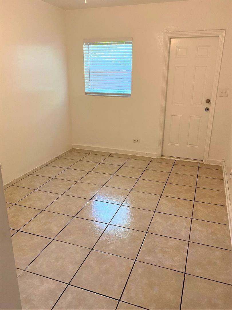 715 Sw 14th Ave 2 Property Photo 4