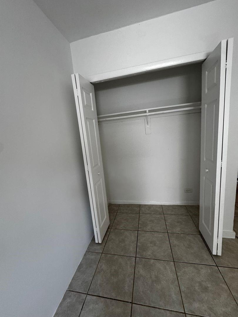 715 Sw 14th Ave 2 Property Photo 8