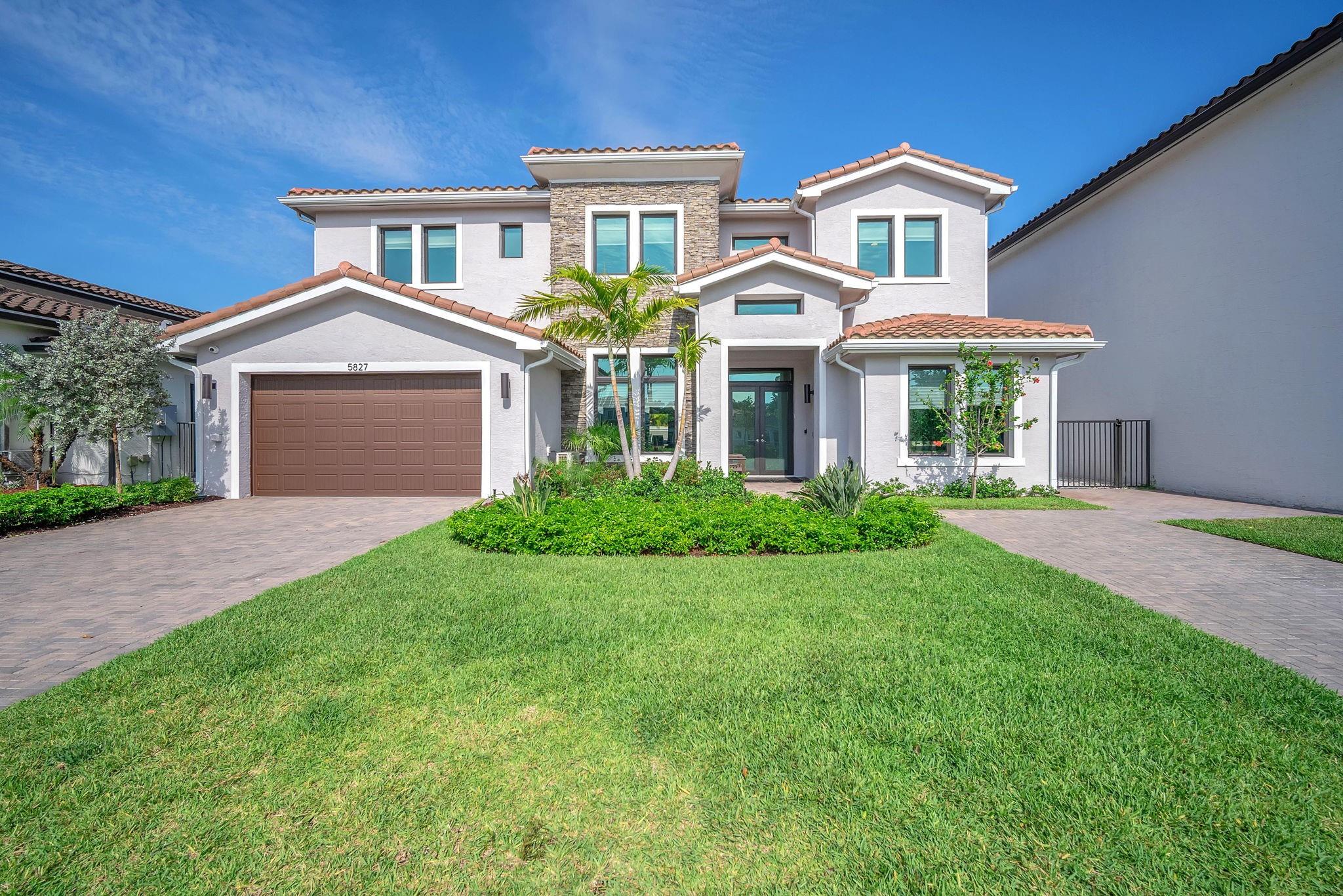 5827 Brookfield Cir W Property Photo 8