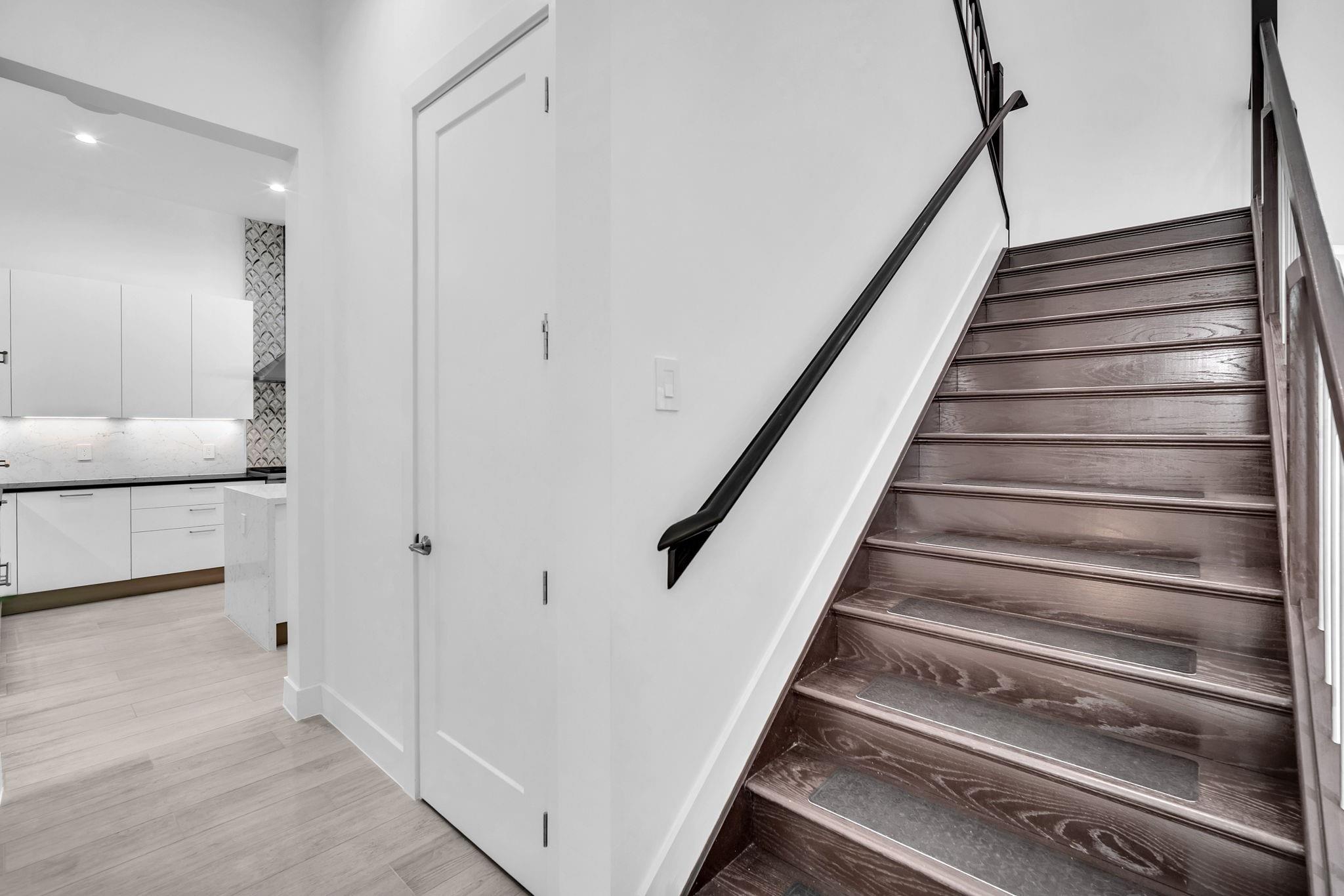 5827 Brookfield Cir W Property Photo 49