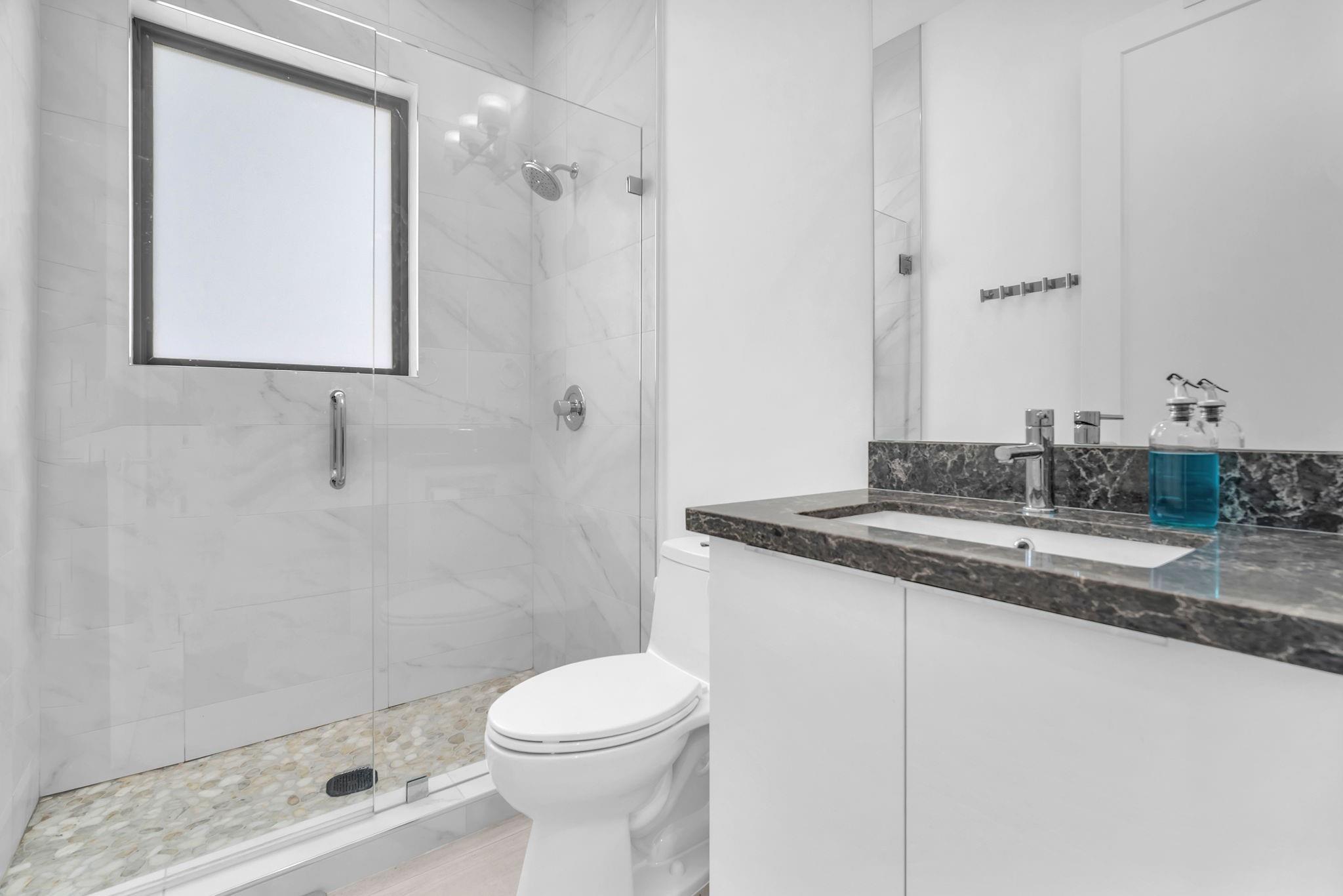 5827 Brookfield Cir W Property Photo 65