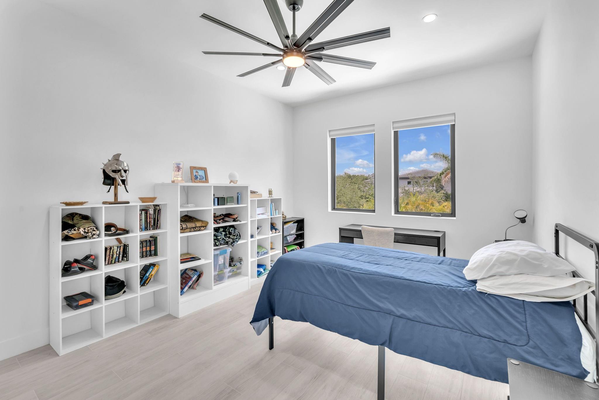5827 Brookfield Cir W Property Photo 66