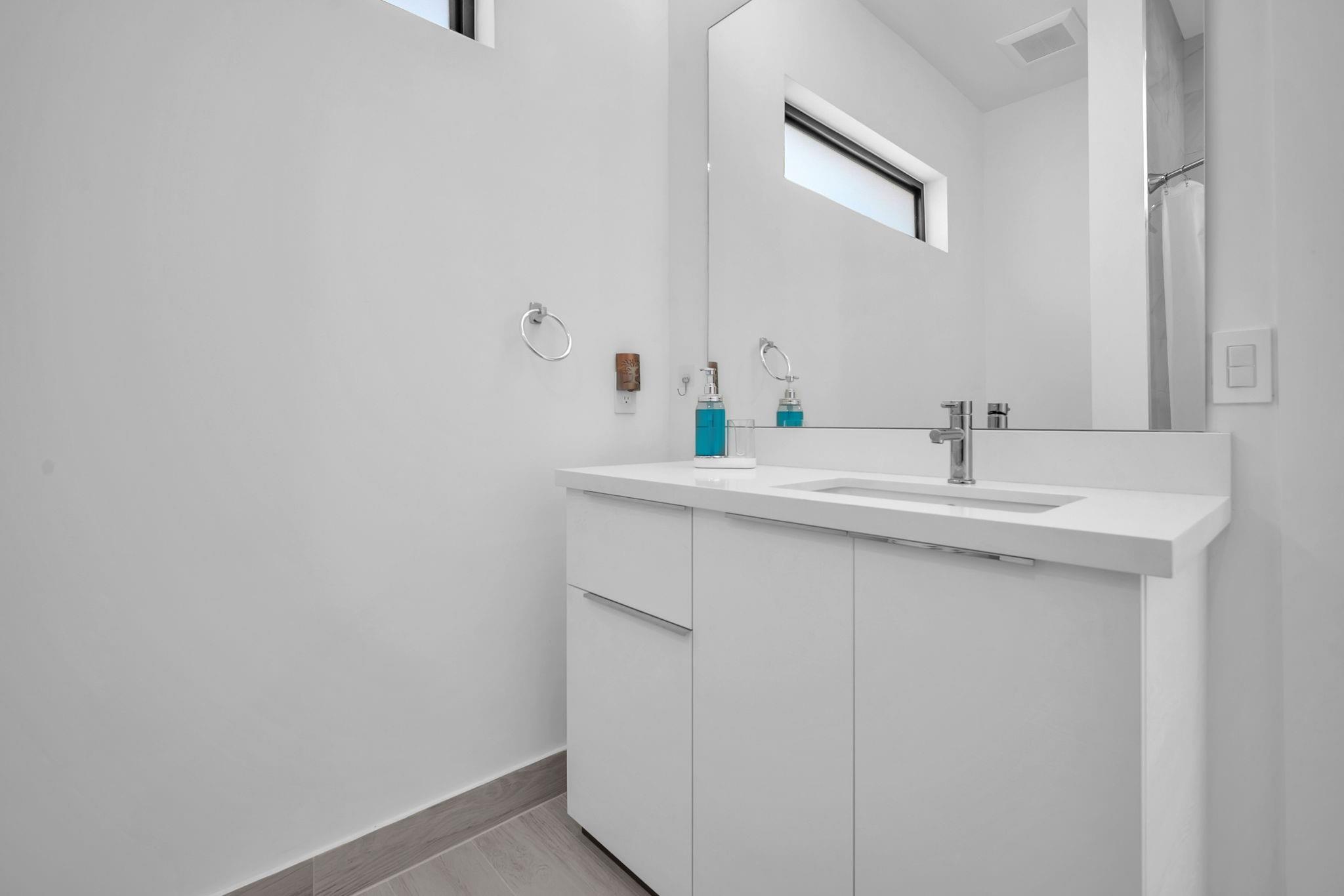 5827 Brookfield Cir W Property Photo 70