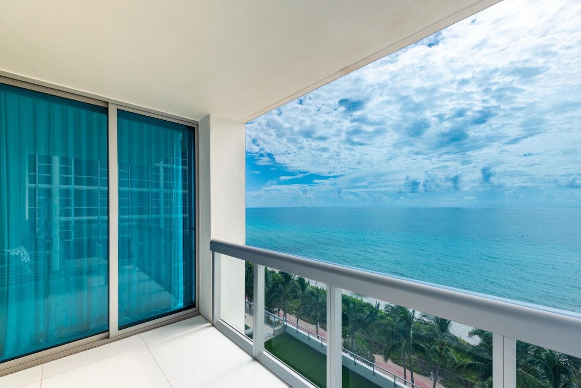 6899 Collins Avenue 908 Property Photo 1