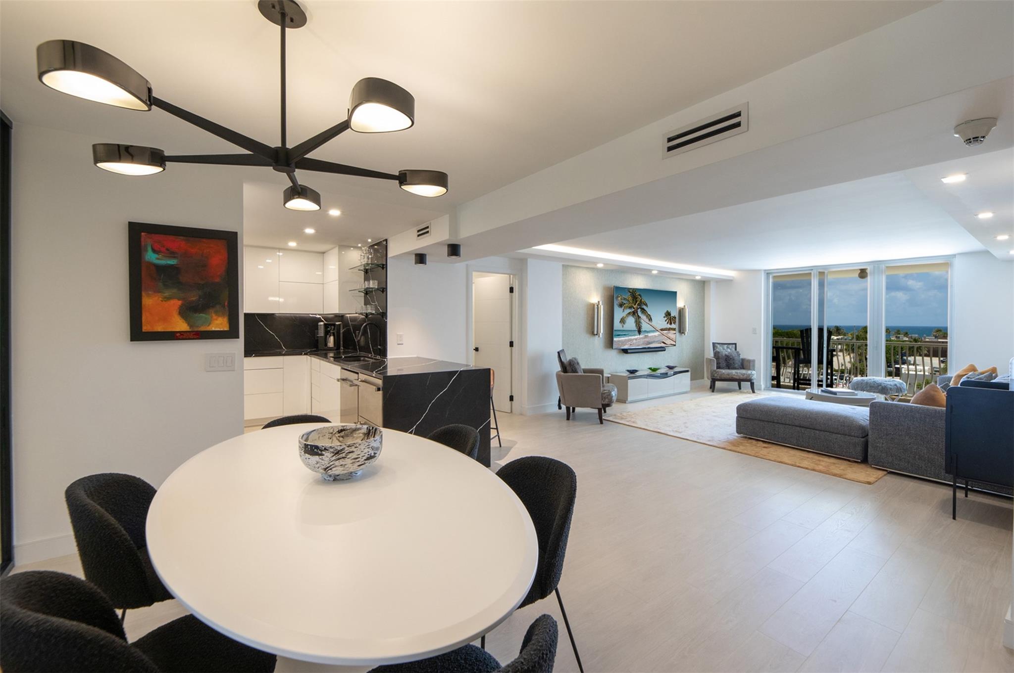 1 Las Olas Circle 404 Property Photo 10