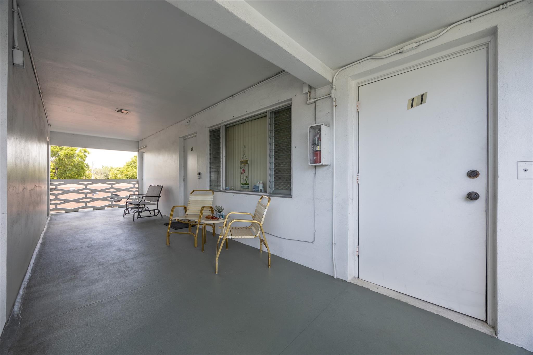 3847 S Circle Dr 11 Property Photo 22