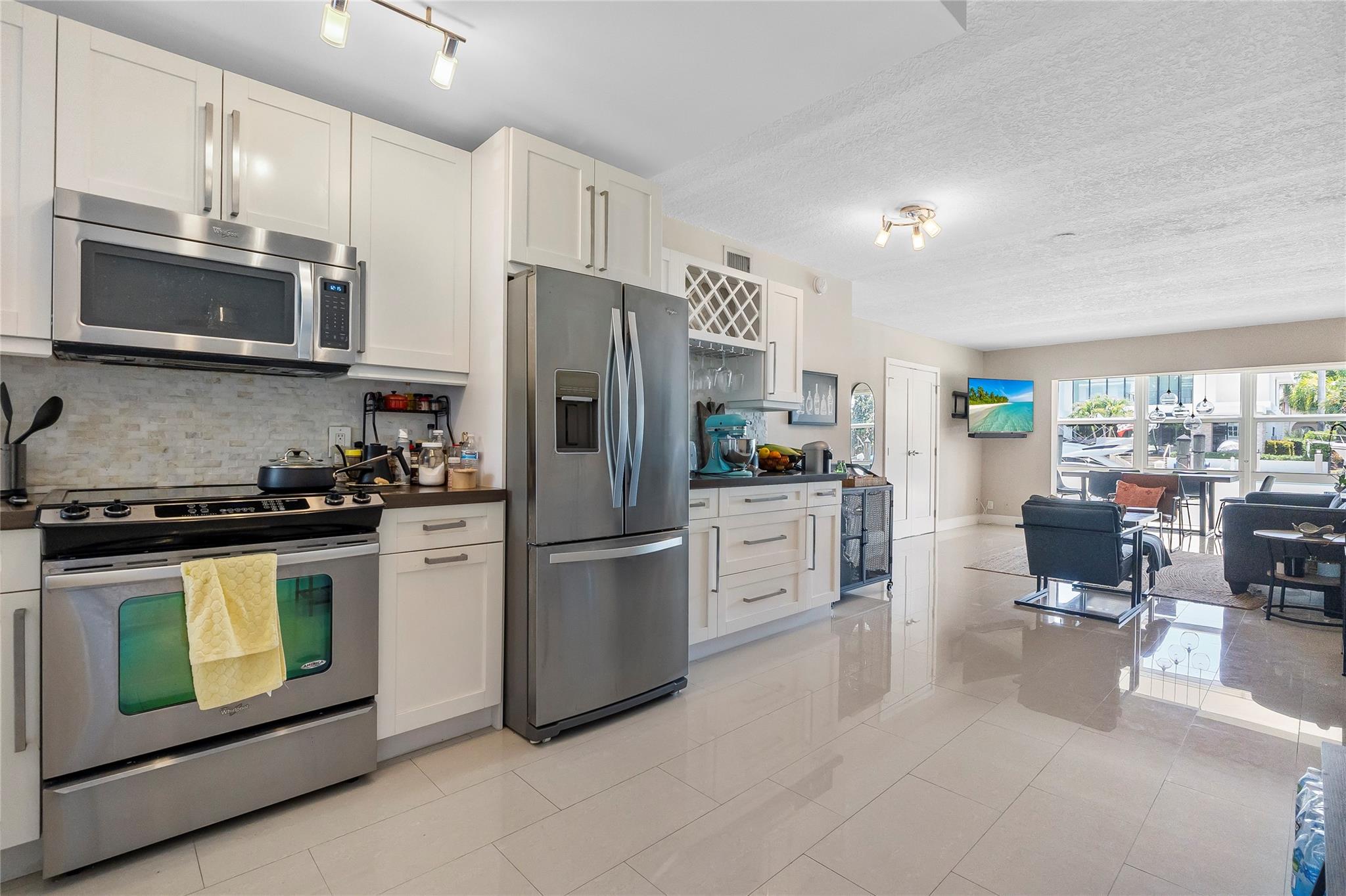 40 Isle Of Venice Drive 2 Property Photo 4