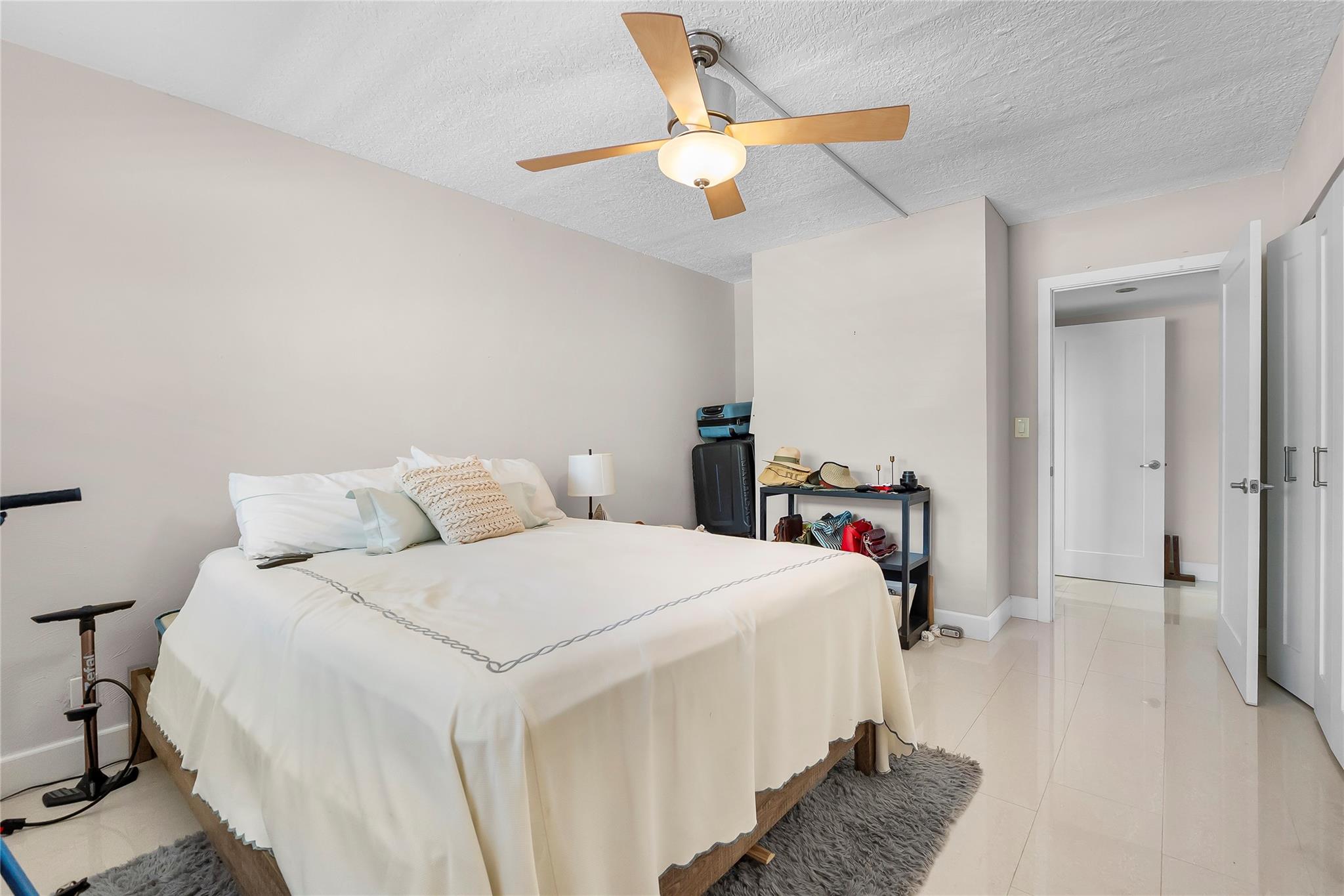 40 Isle Of Venice Drive 2 Property Photo 24