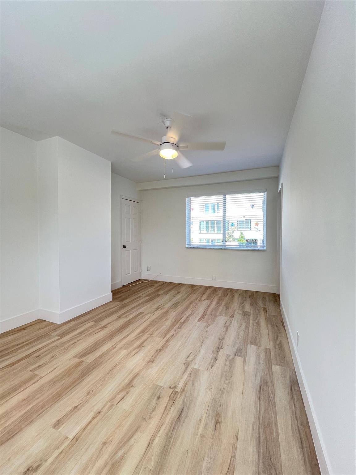2 Isle Of Venice Drive 5 Property Photo 3