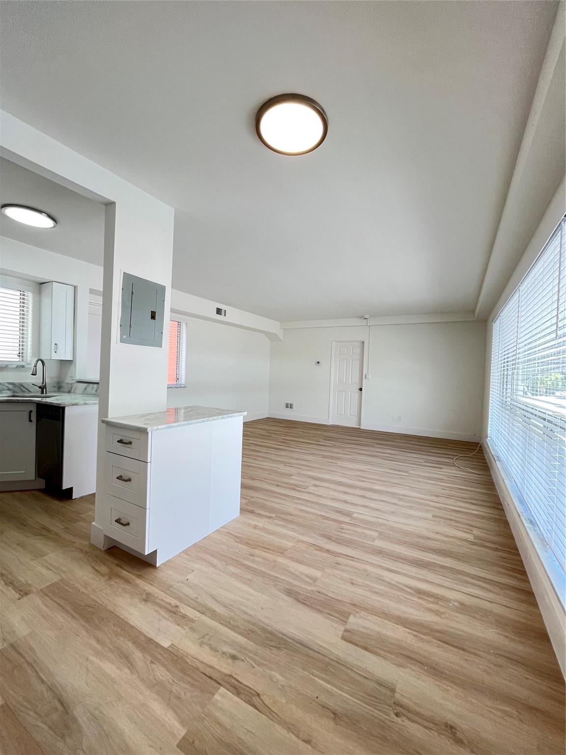 2 Isle Of Venice Drive 5 Property Photo 7