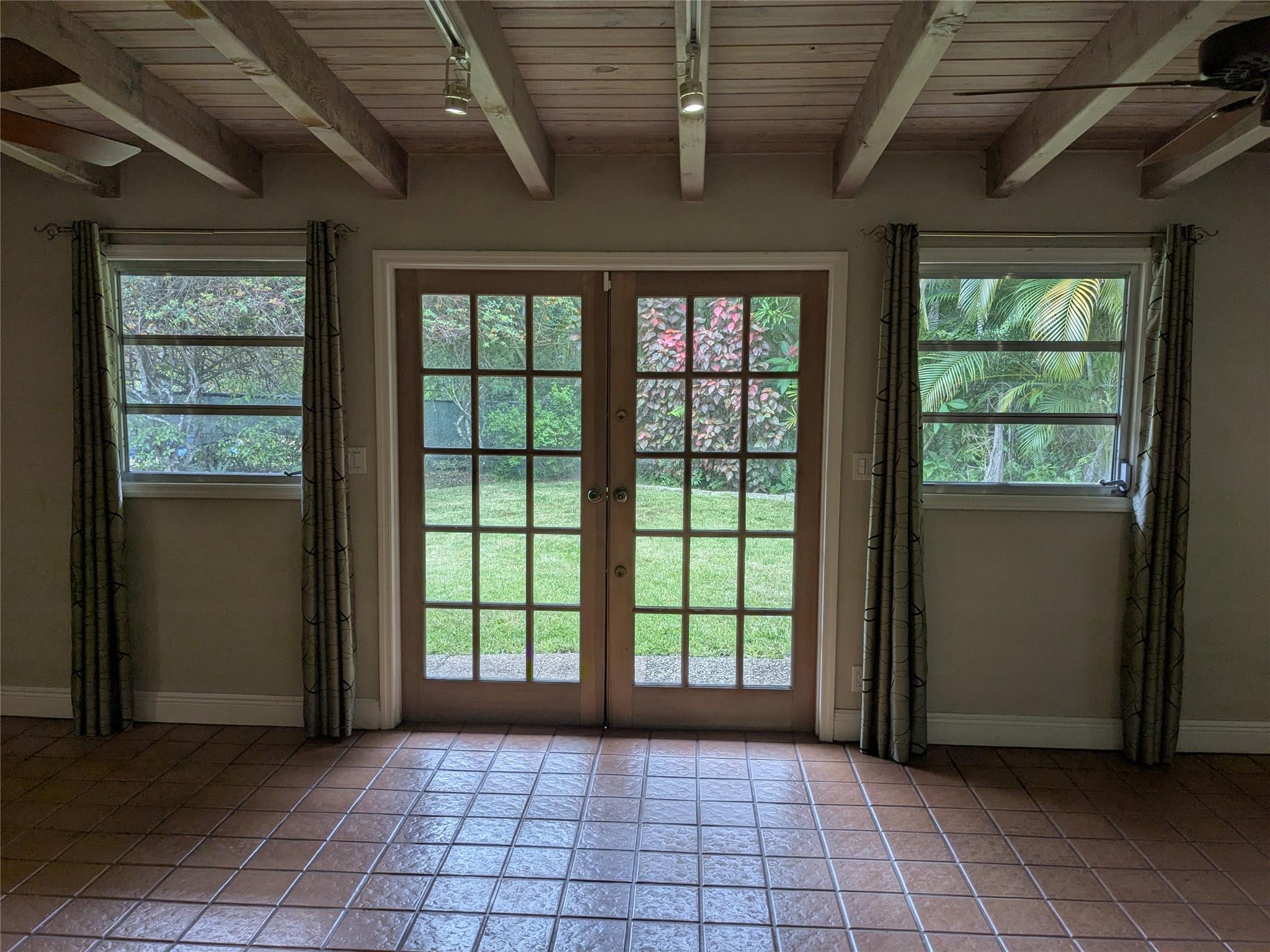 2180 Sw 28 Way Property Photo 18