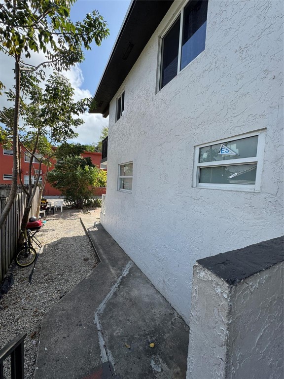 429 Nw 10th Avenue Property Photo 28