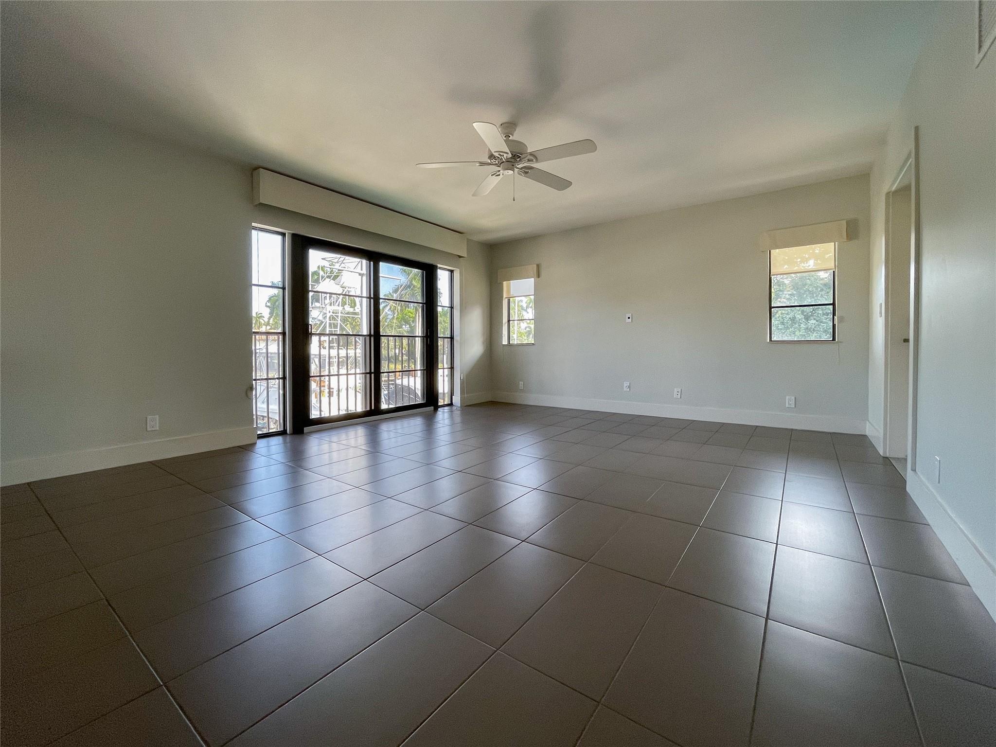 64 Isle Of Venice Dr 21 Property Photo 4