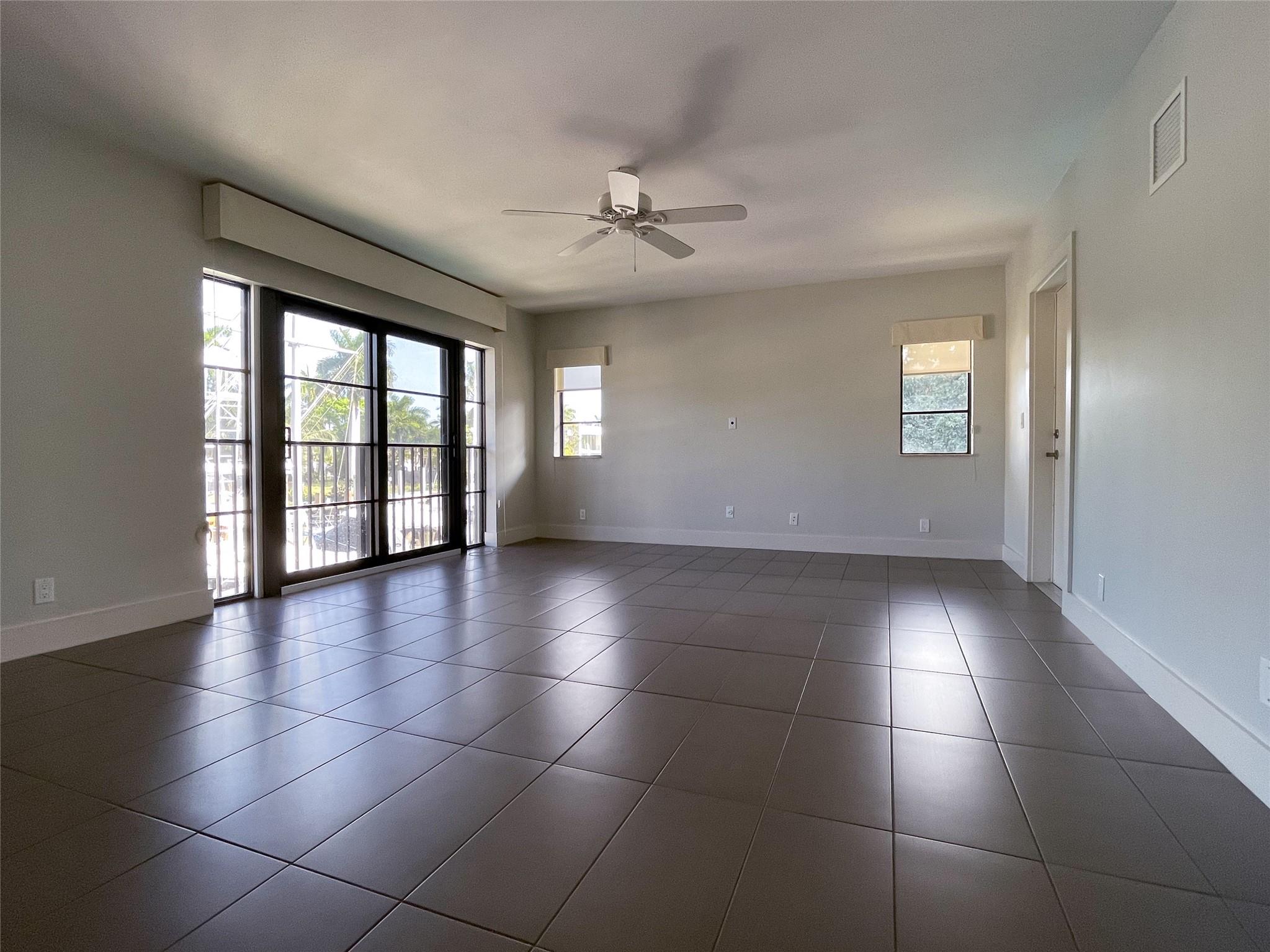 64 Isle Of Venice Dr 21 Property Photo 30