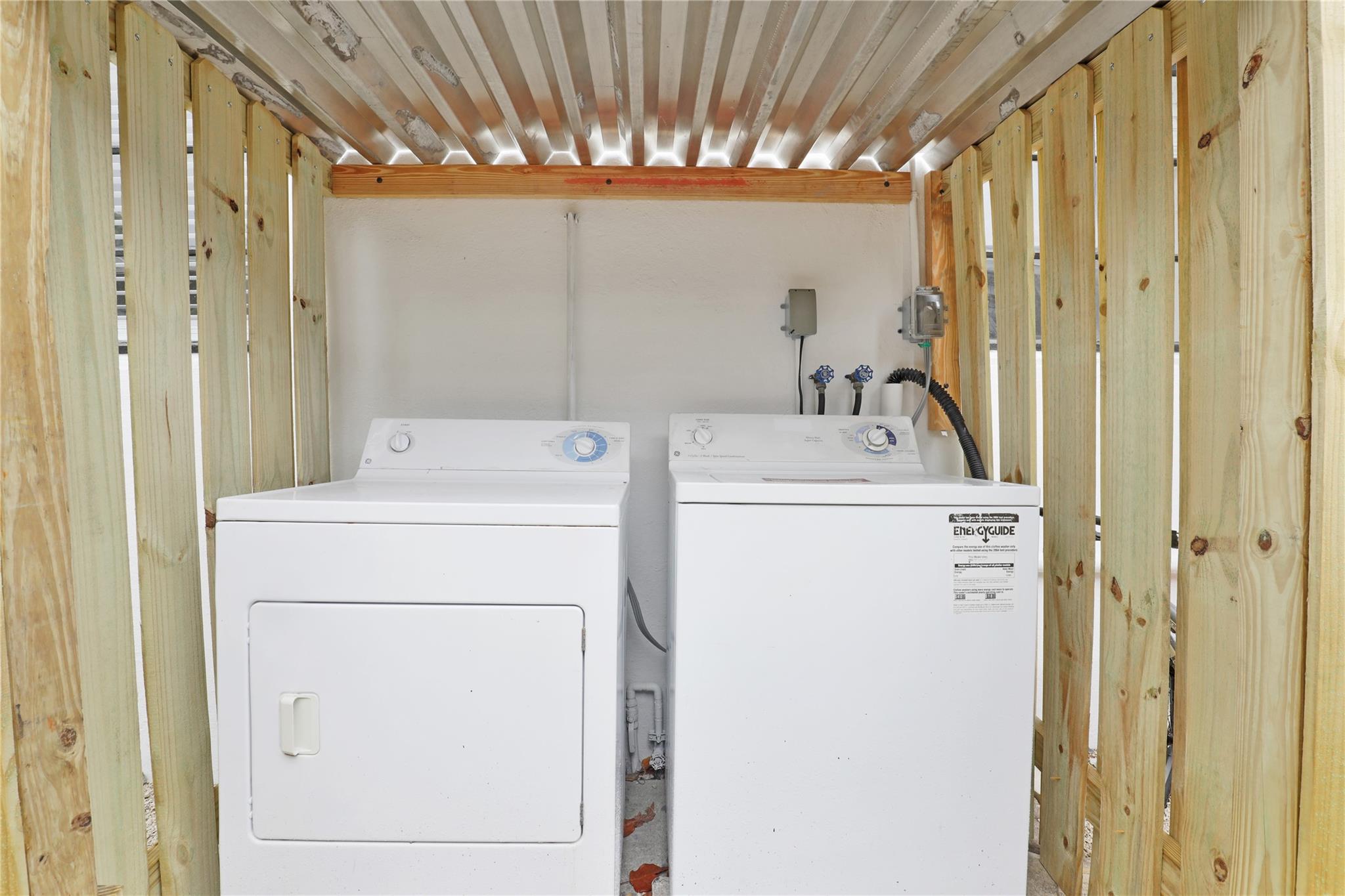 831 Se 14th Street 2 Property Photo 29