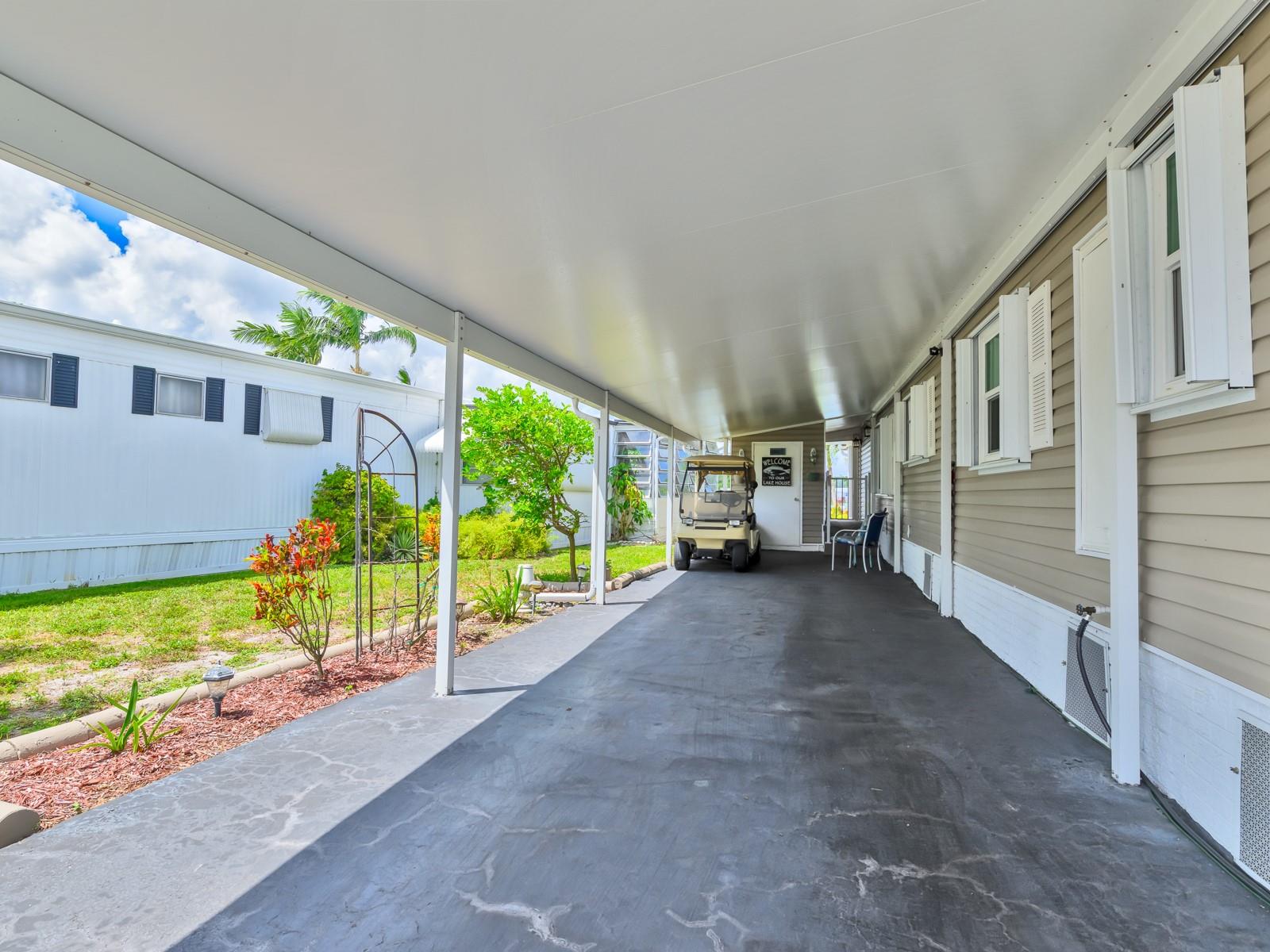 3055 Lakeshore Dr Property Photo 4
