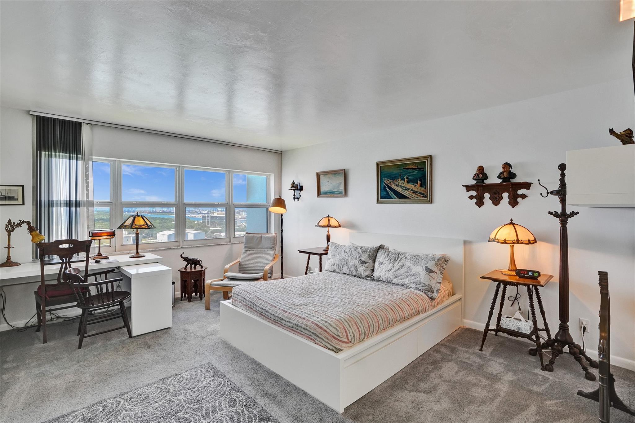 2100 S Ocean Dr 14h Property Photo 20