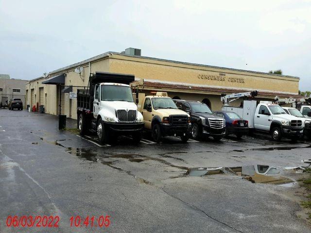 11905 NW 35th St Property Photo 1