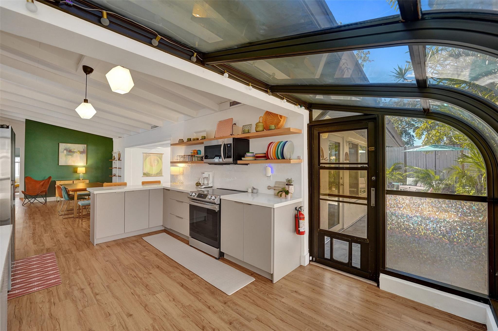 2513 Whale Harbor Ln Property Photo 16