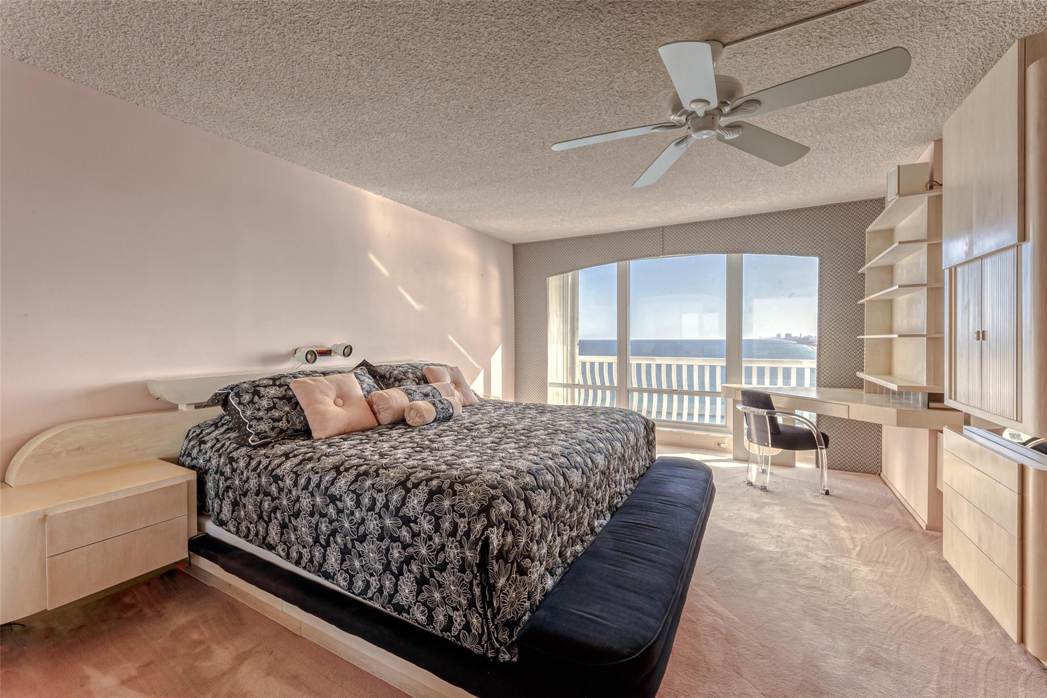 2200 S Ocean Ln 2202 Property Photo 51
