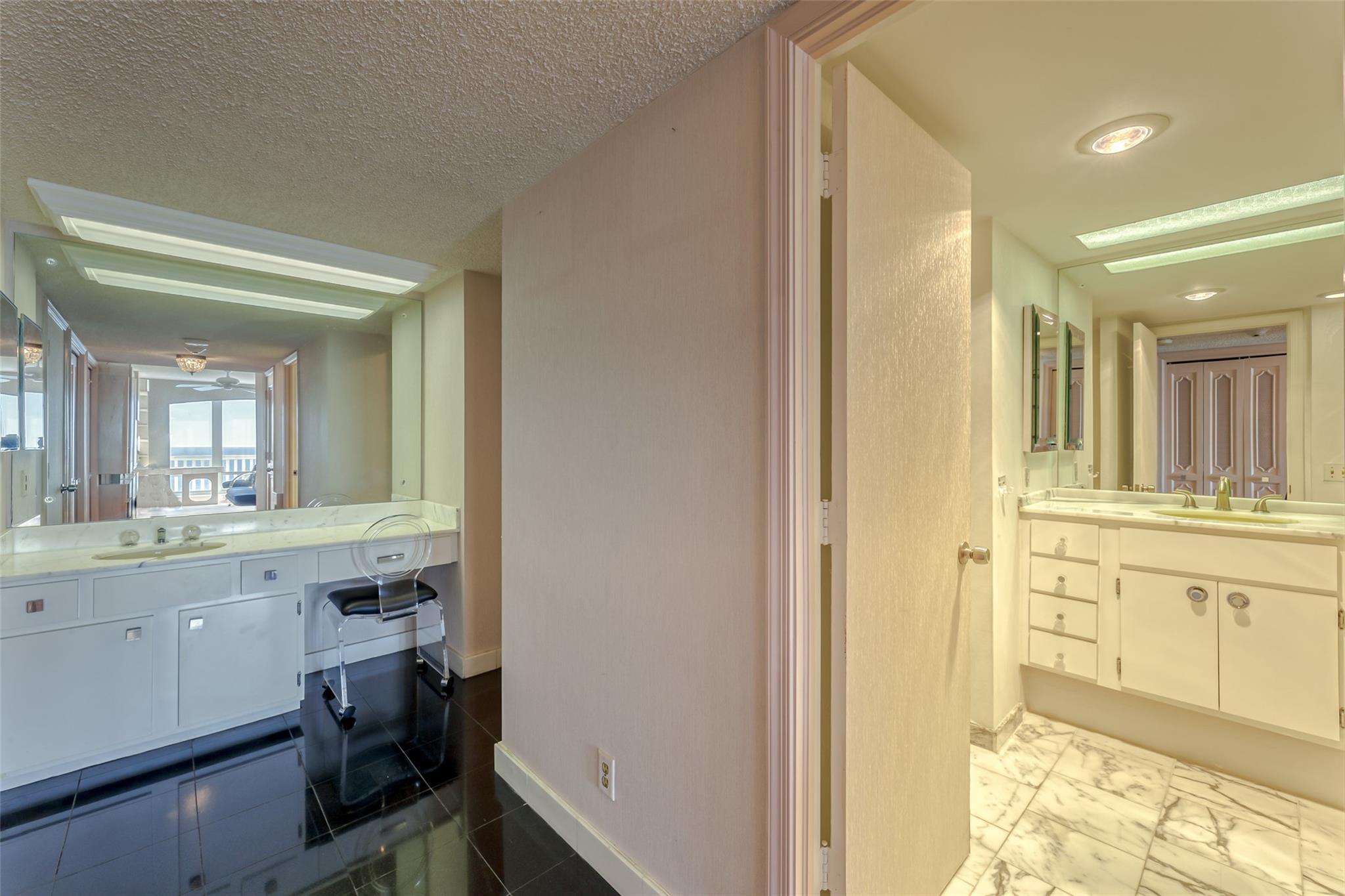 2200 S Ocean Ln 2202 Property Photo 57