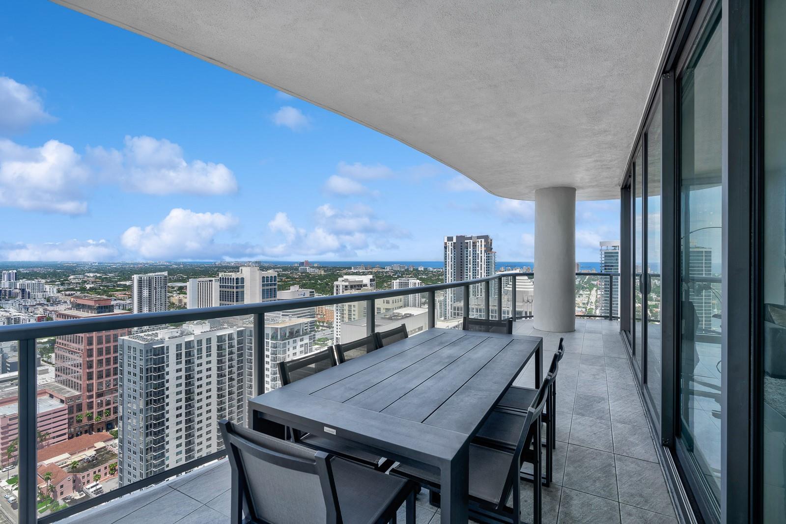 100 E Las Olas Blvd 4001 Property Photo 3