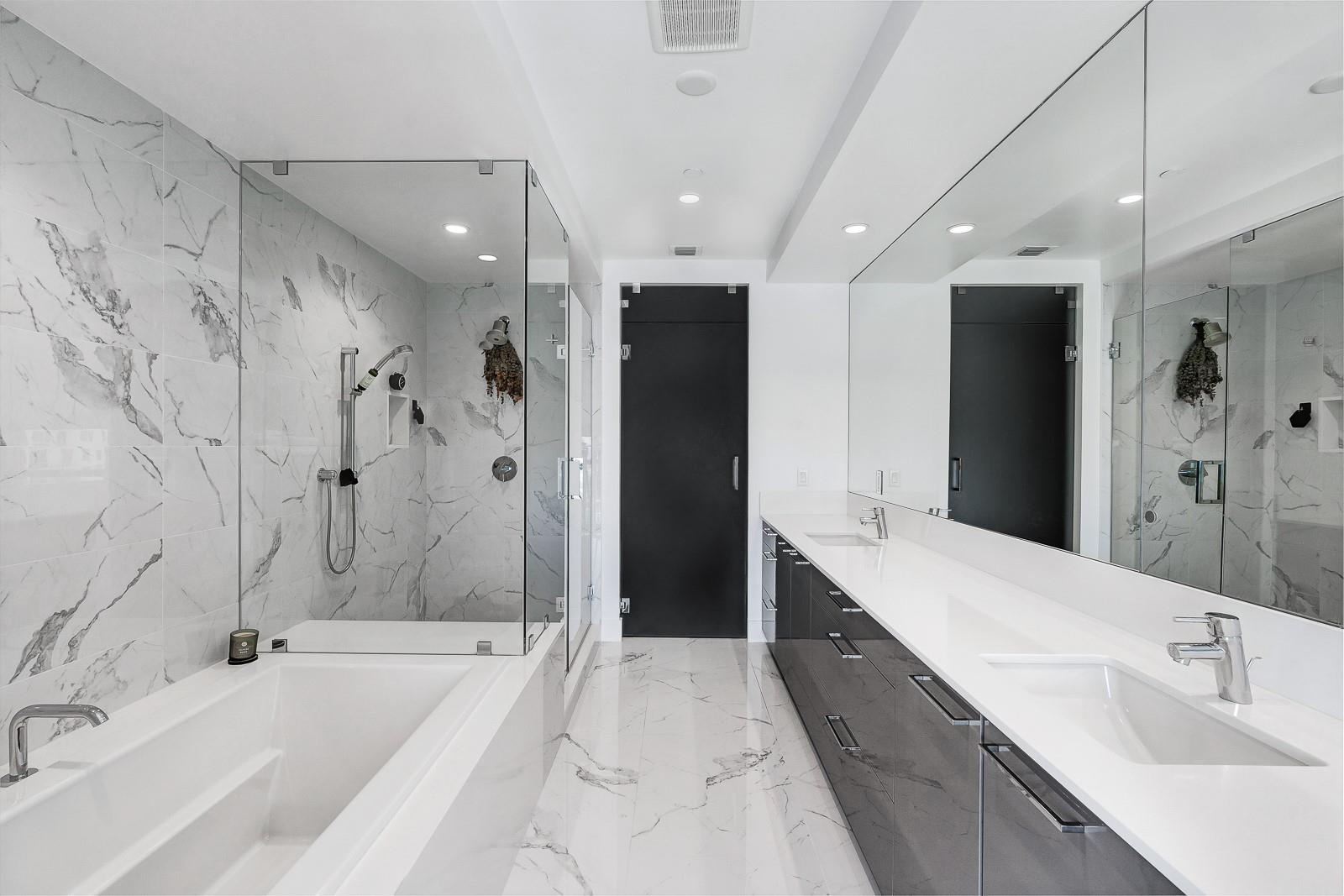 100 E Las Olas Blvd 4001 Property Photo 23