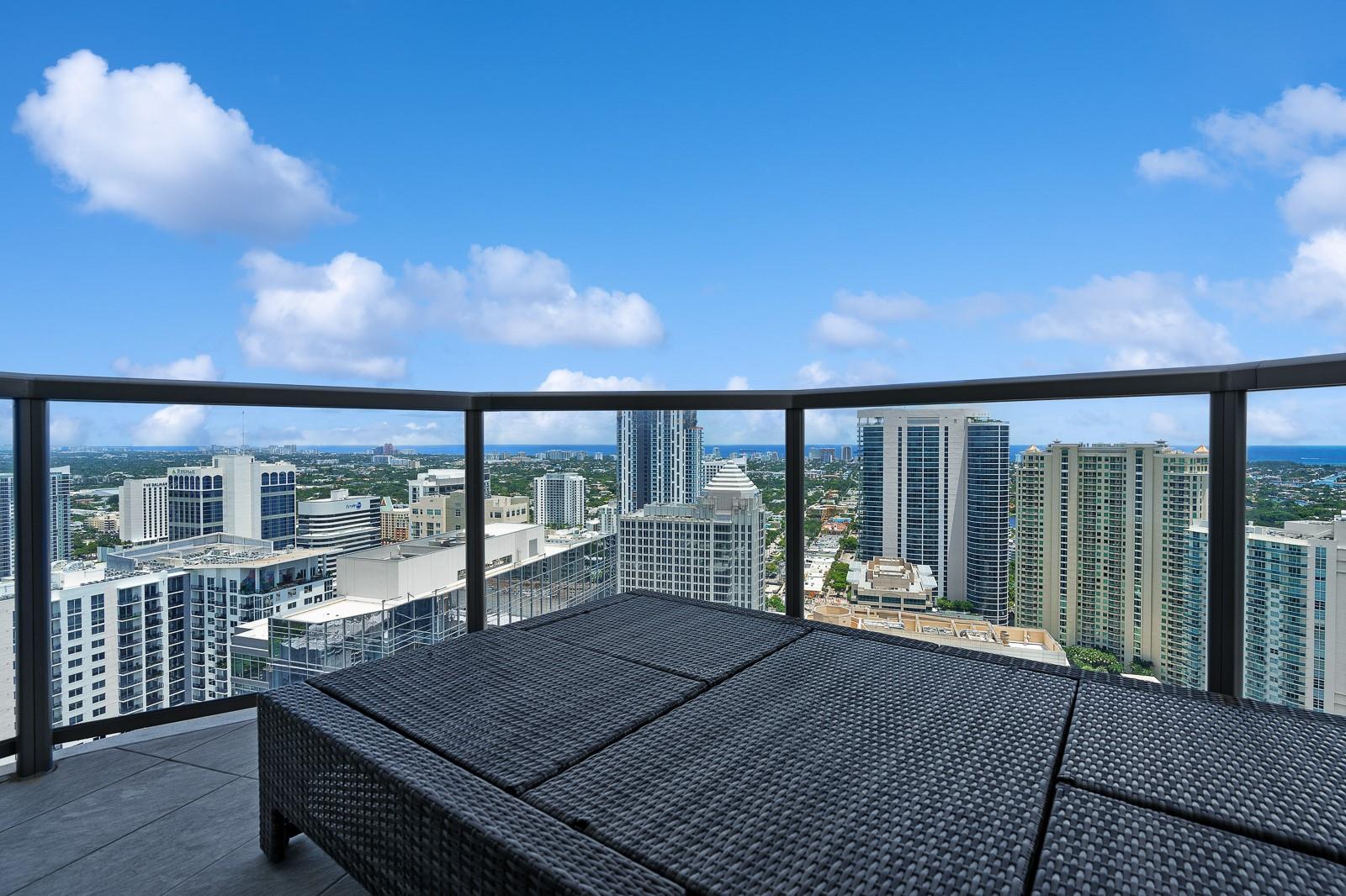 100 E Las Olas Blvd 4001 Property Photo 34