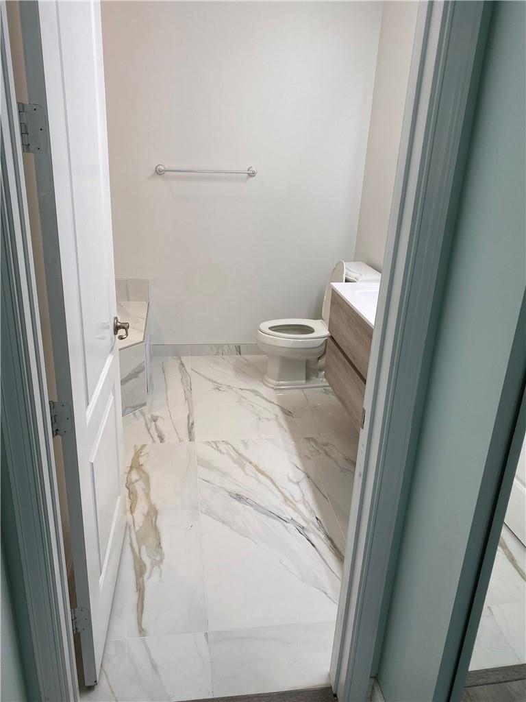 1301 Sw 4th St 1301 Property Photo 10