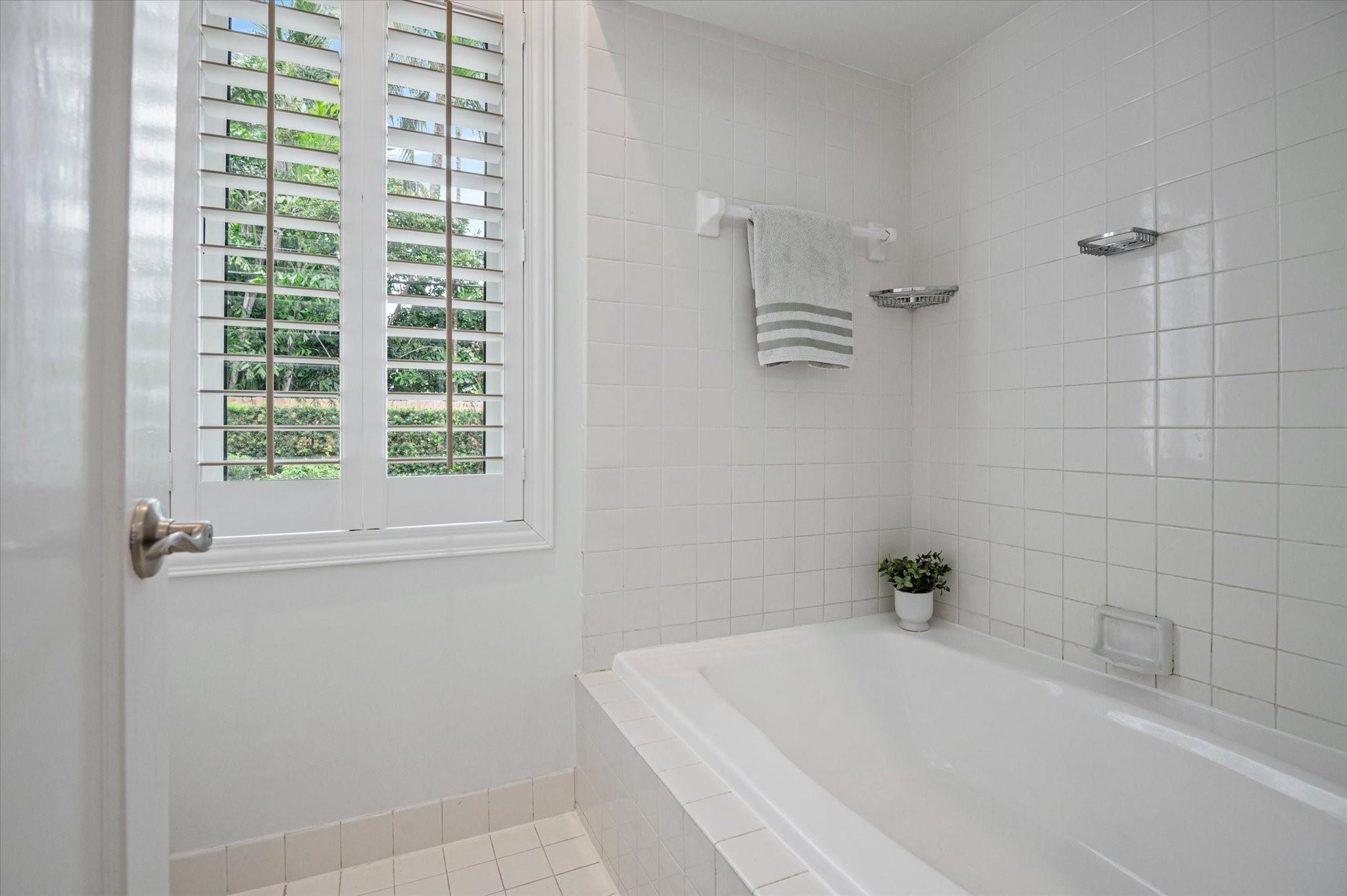 2612 Alamanda Ct Property Photo 12