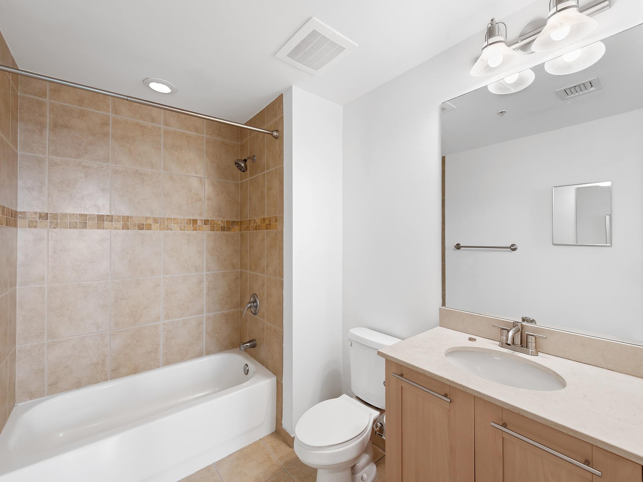 511 SE 5TH AV 1507 Property Photo 1