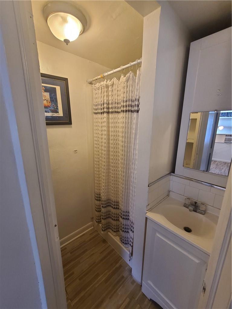 570 Pennsylvania Ave Property Photo 4