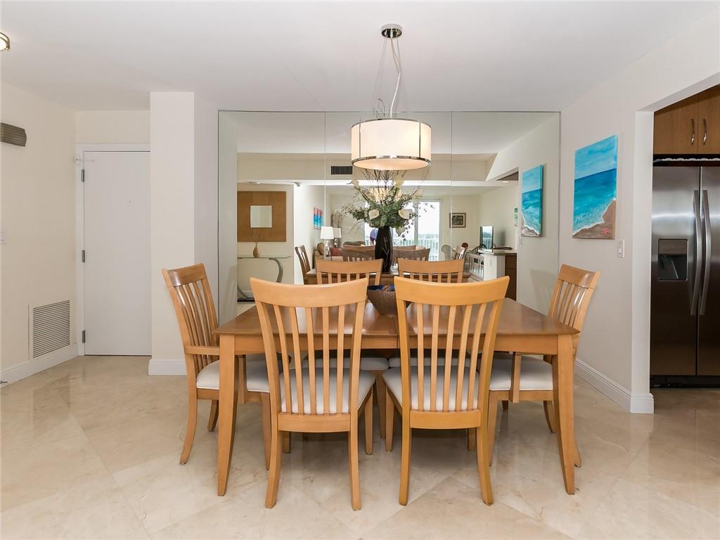1 Las Olas Circle 712 Property Photo 17