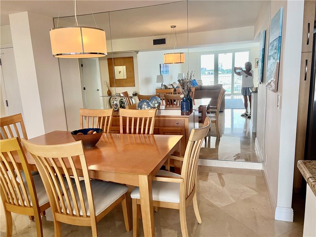 1 Las Olas Circle 712 Property Photo 18