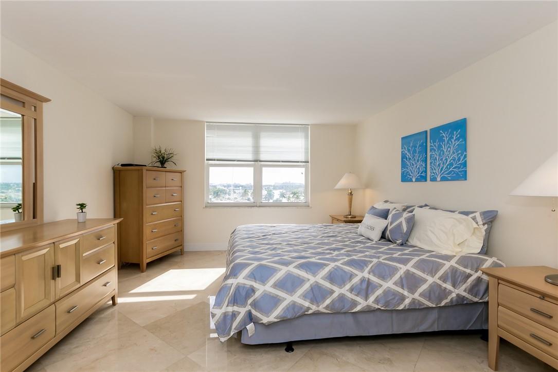 1 Las Olas Circle 712 Property Photo 37