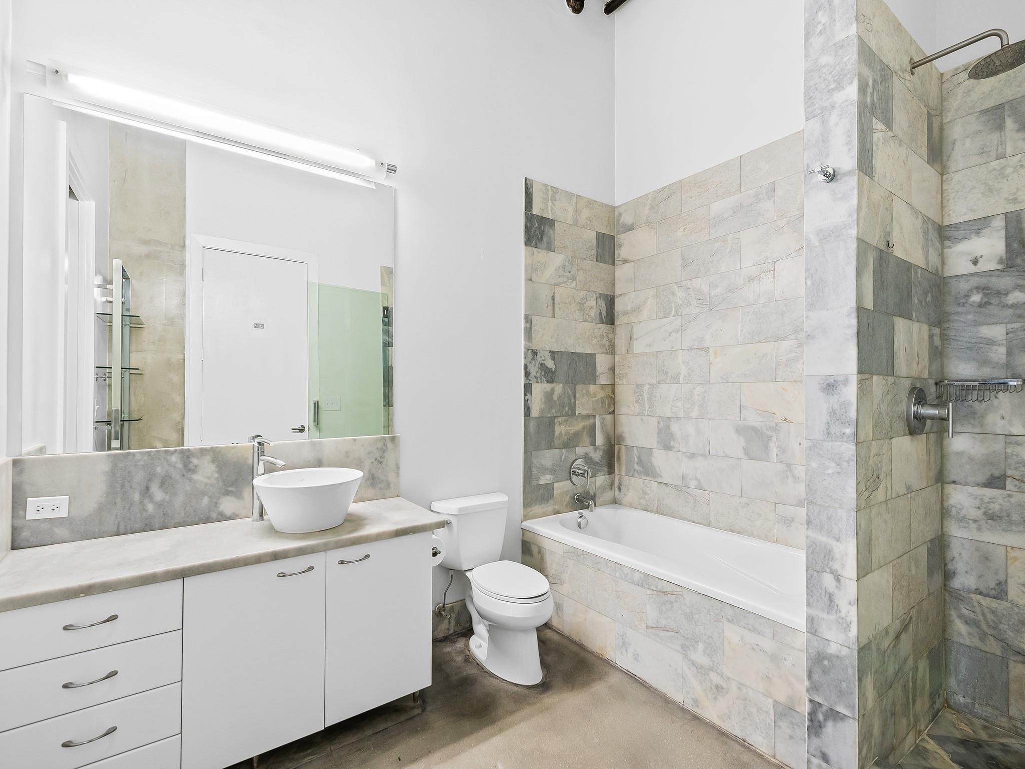 434 Nw 1 Avenue 305 Property Photo 12