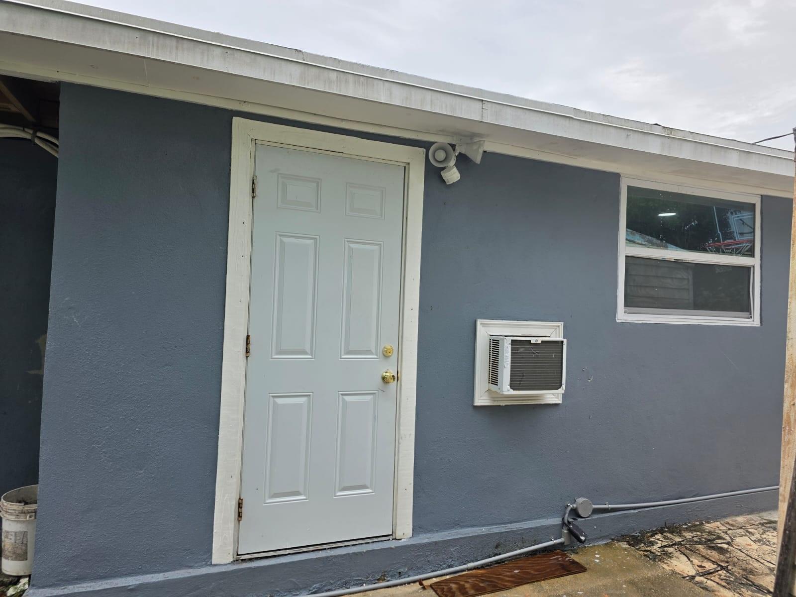 6241 Sw 17th Street Property Photo 1