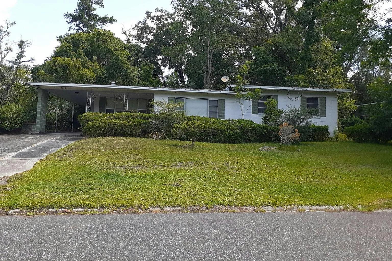 4425 Roth Dr Property Photo 1