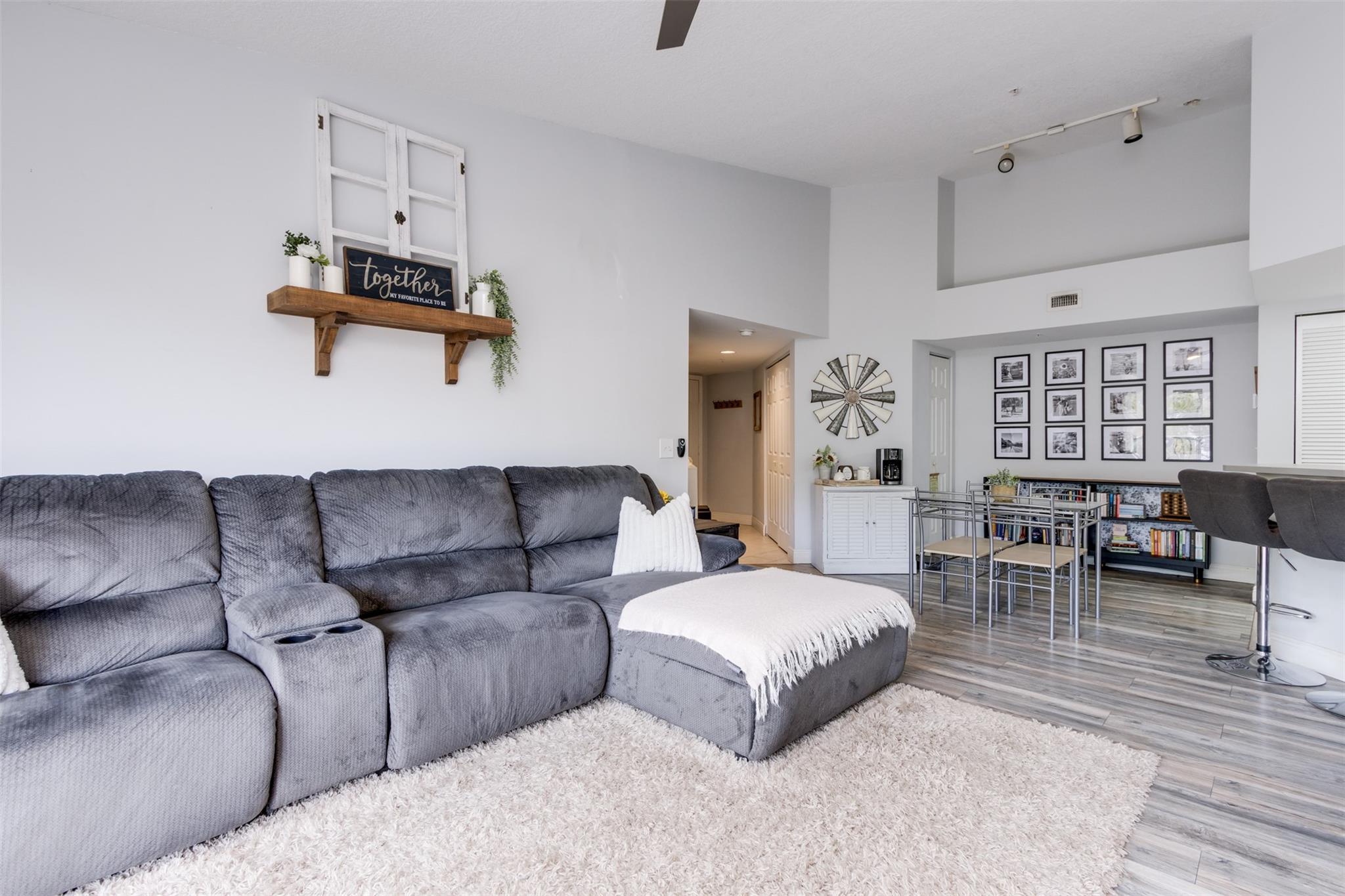 2131 SE 10th Ave 1110