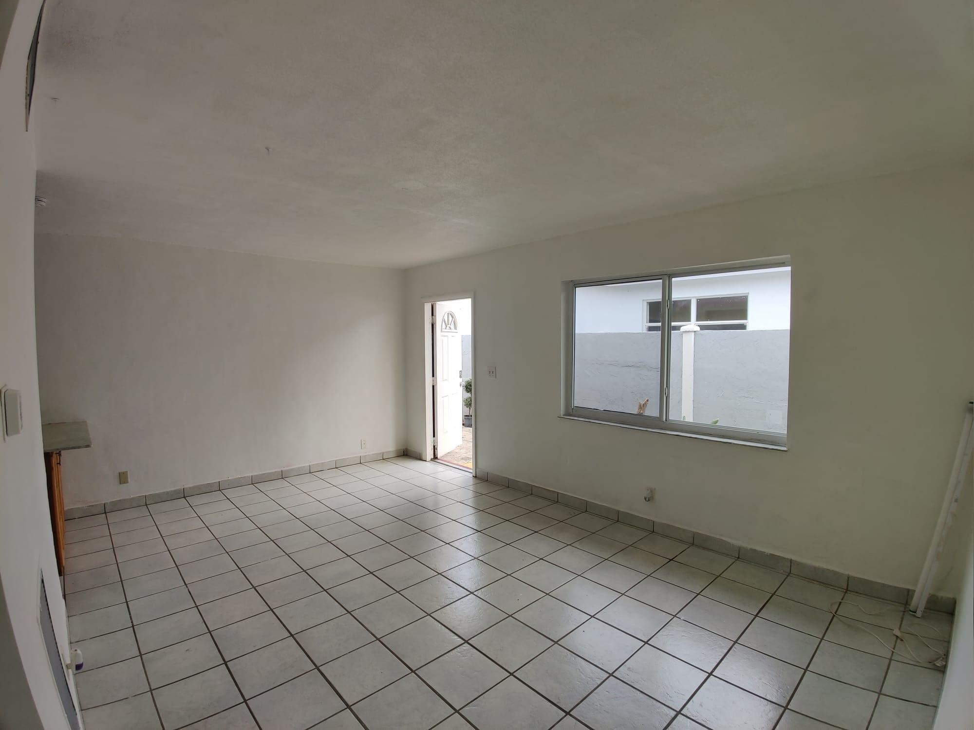 3961 Sw 51st St Property Photo 6