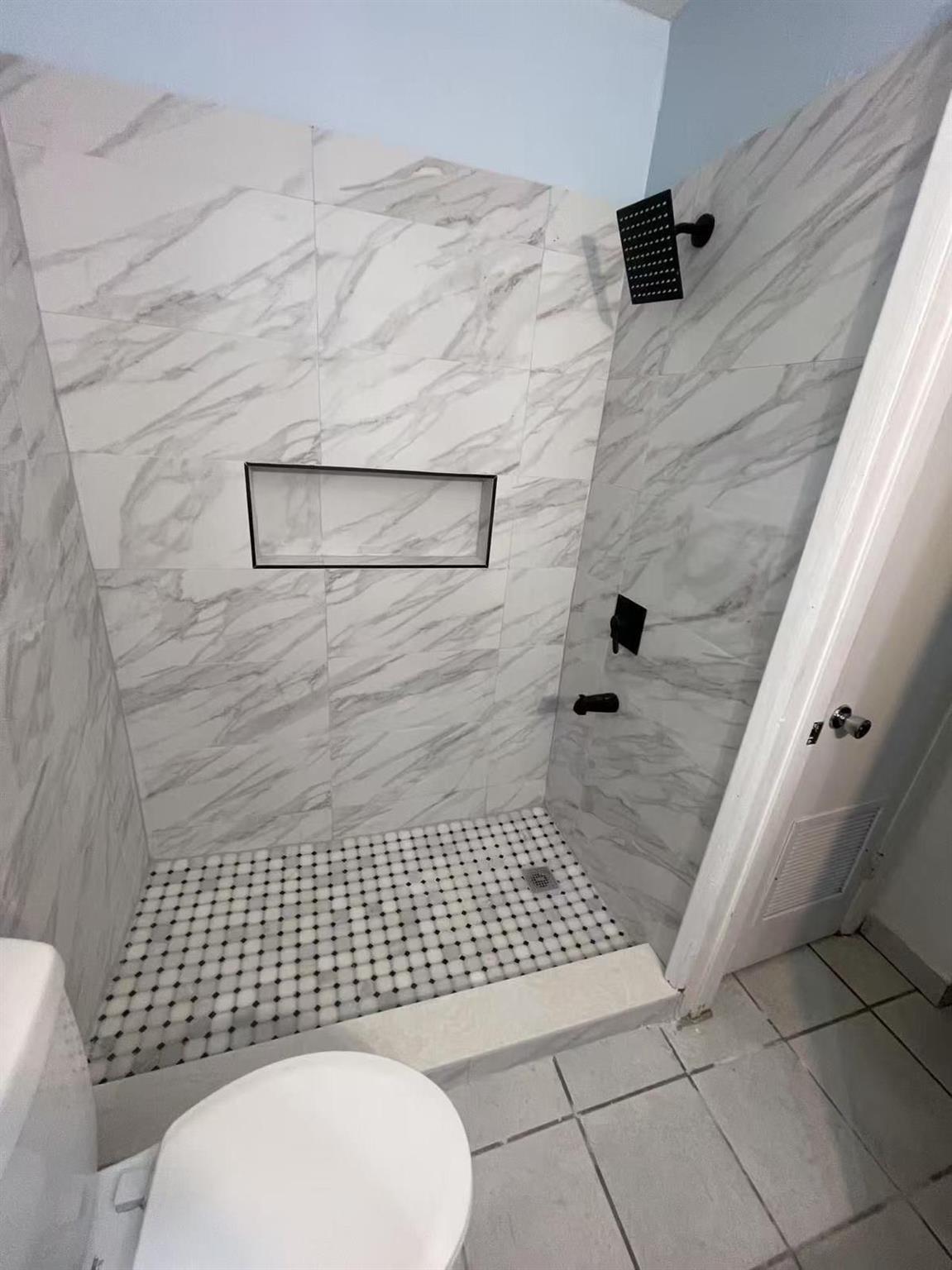 3961 Sw 51st St Property Photo 10