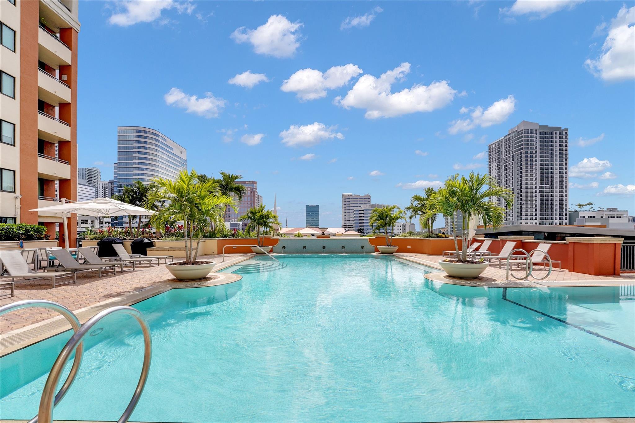 110 N Federal Hwy 701 Property Photo 1